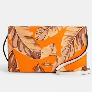 COACH Authentic ANNA FOLDOVER CLUTCH BANANA PRINT